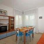 Apartment Shedir *