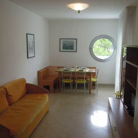 Apartman Shedir *